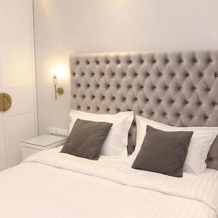 Central Metropolis Luxury Living Athén Kültér fotó